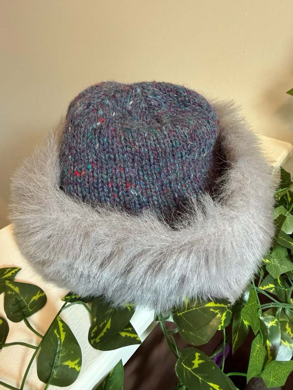 Vintage Hansen Multicolor Knit Faux Fur Trimmed Winter Hat